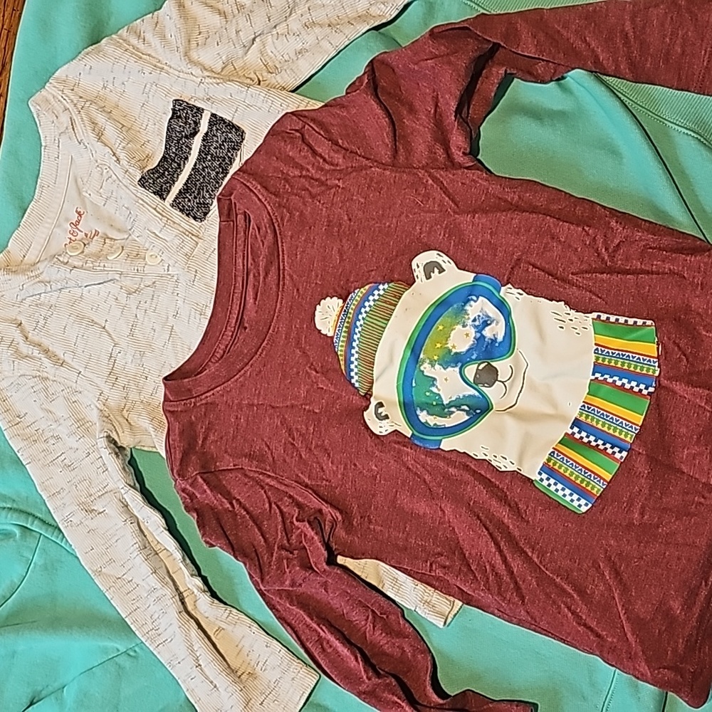 Boy's long sleeve cat and jack shirts